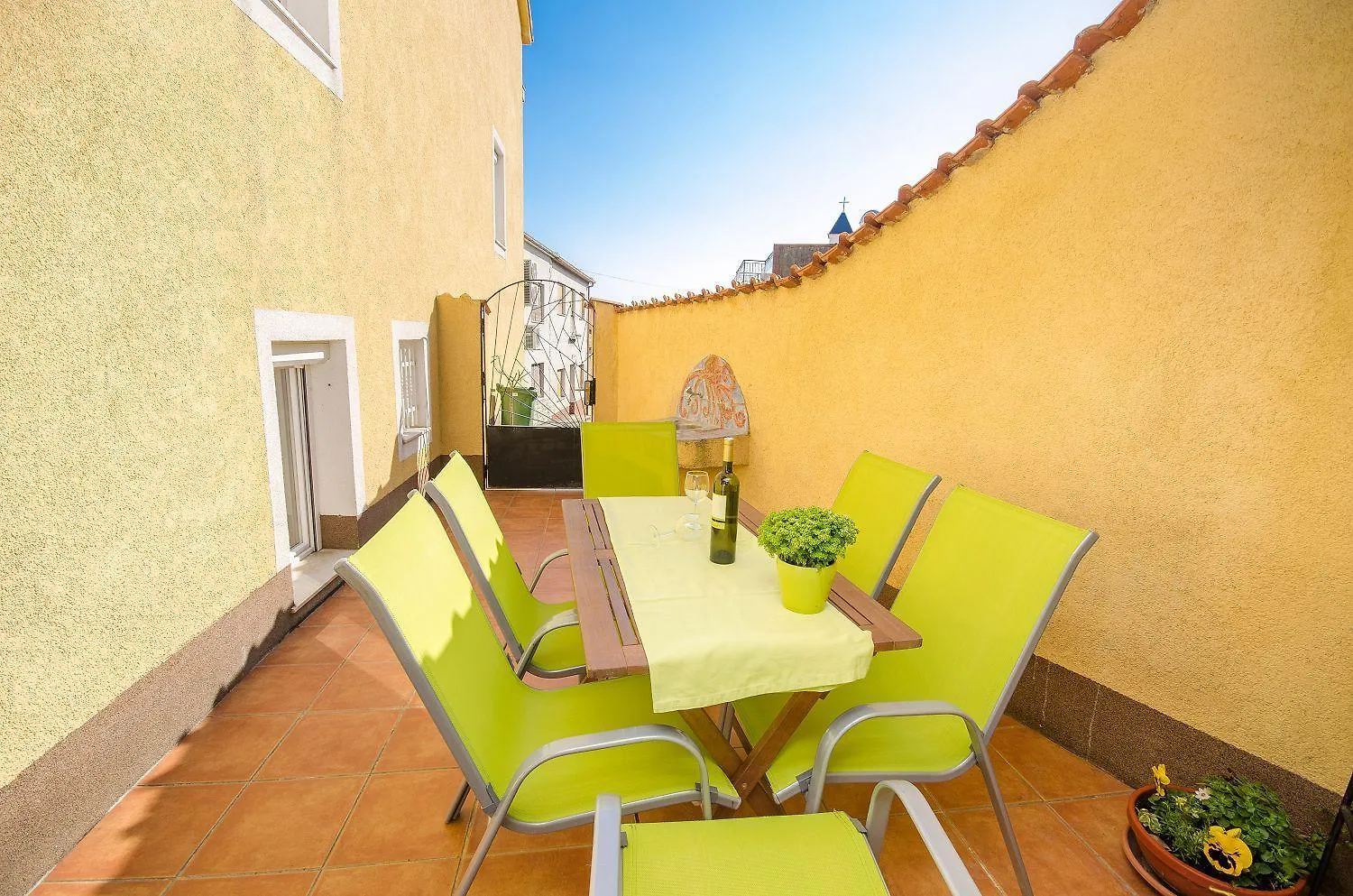 Modernes Apartment Nur 350 Meter Zum Strand Mit Privater Terrasse, Babybett, Elektrogrill Crikvenica Croatia