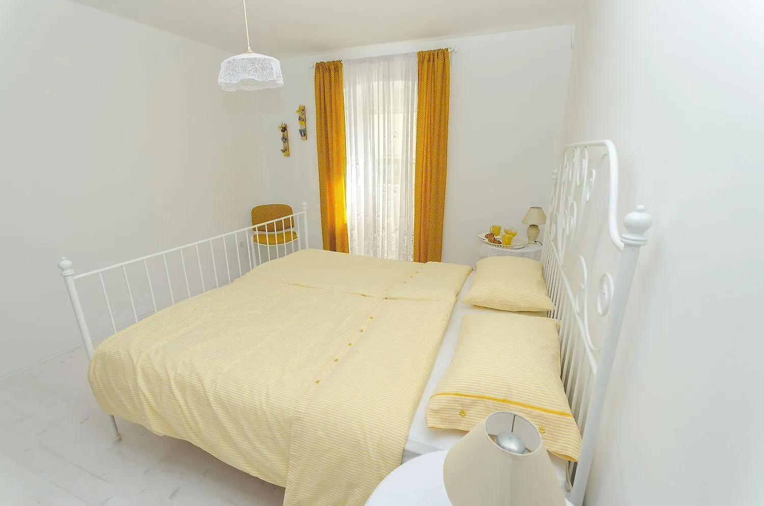 Modernes Apartment Nur 350 Meter Zum Strand Mit Privater Terrasse, Babybett, Elektrogrill Crikvenica